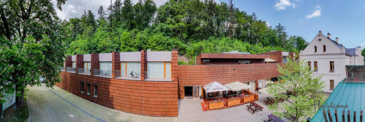Restaurace A Pension Hrebikarna Chomutov Exterior photo
